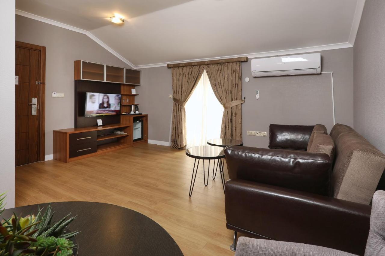 New Balturk Hotel Izmit Cocaeli Exterior foto